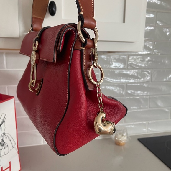 Dooney & Bourke Red Pebbled Leather Shoulder Bag - Picture 3 of 13